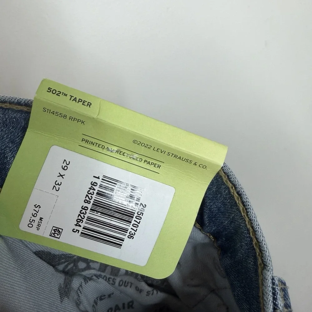 Levis levis 502